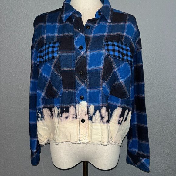 URBAN OUTFITTERS BDG RAYNE Flannel Plaid Bleached Button Shirt Shacket EUC Small - Picture 1 of 11